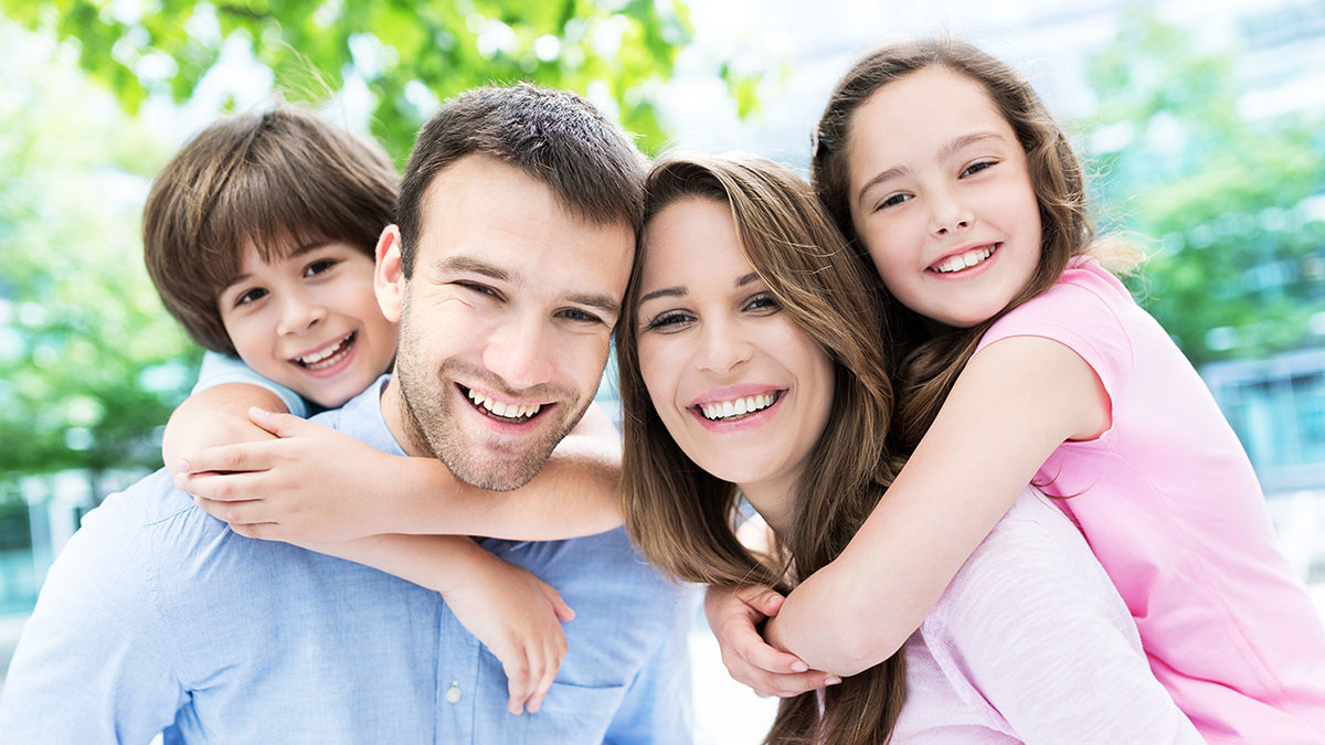 Happy Family in West Des Moines, Ia